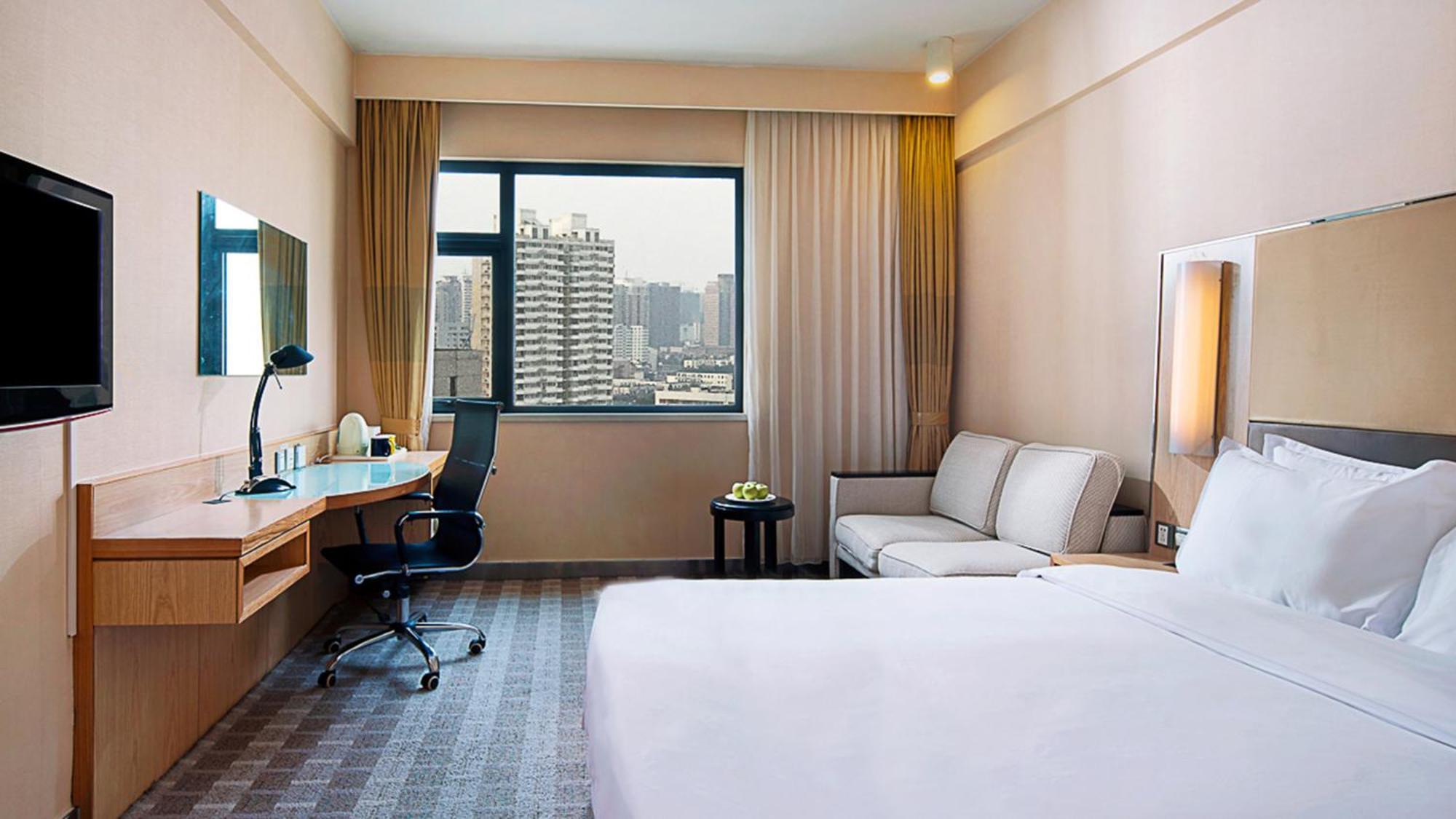 Holiday Inn Express Zhengzhou Zhongzhou By Ihg Exterior photo